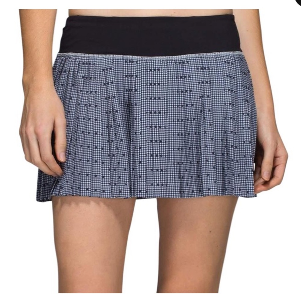 Lululemon pleated skirt